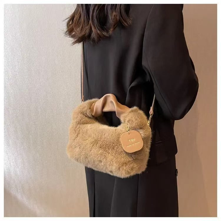 You - Bolso de peluche